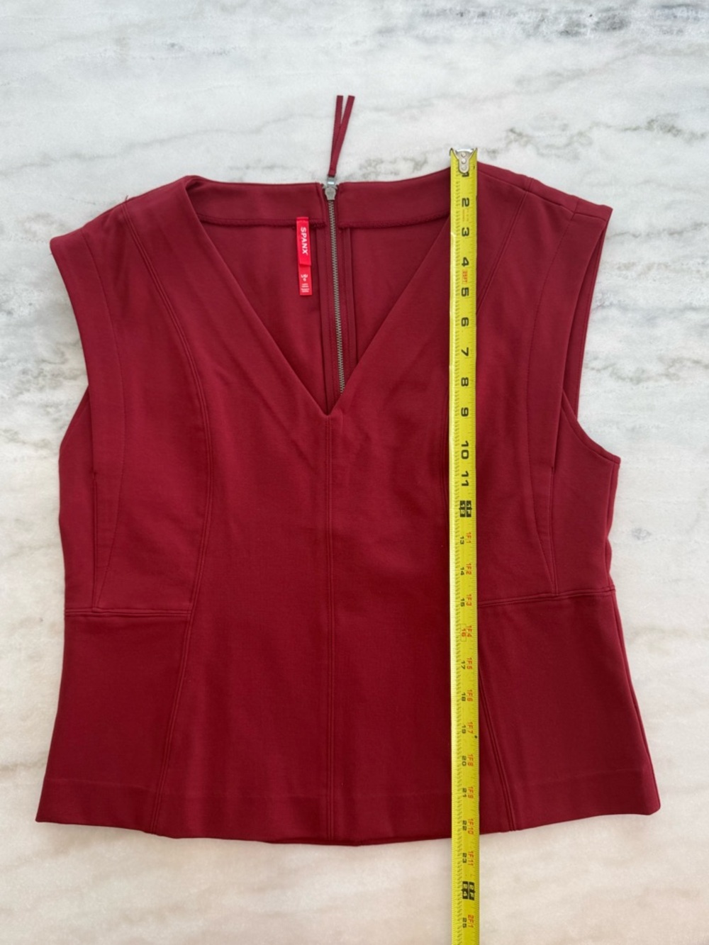 SPANX The Perfect V Neck Top Women’s Size L - Picture 3 of 9